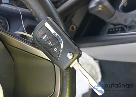 2022 Toyota Camry Se z USA, uszkodzony, nr VIN 4T1G11AK2NU665902